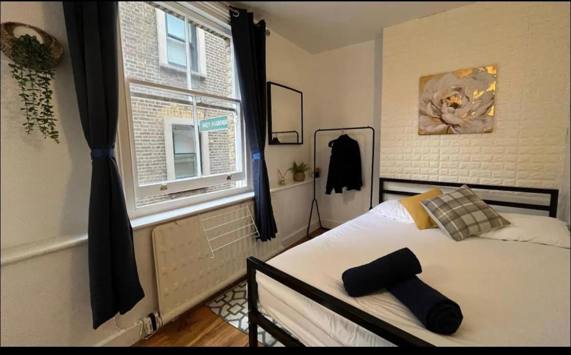 Room In Oxford Street Londres Exterior foto